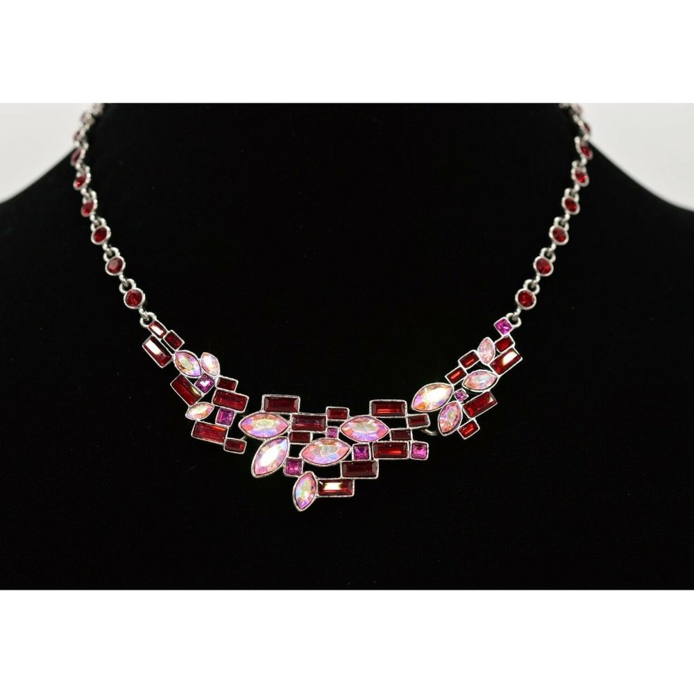 DONATED Givenchy 💗 Ruby Red Faceted Crystal Necklace